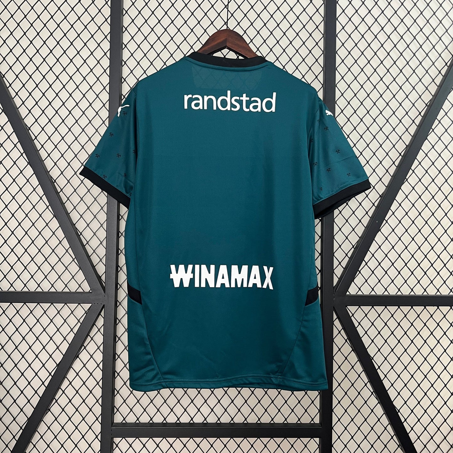 Lens Alternativo 2024/25